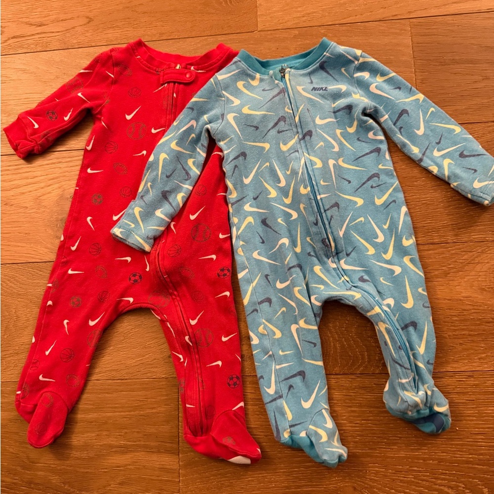 Nike Kids Footies - Red and Light Blue